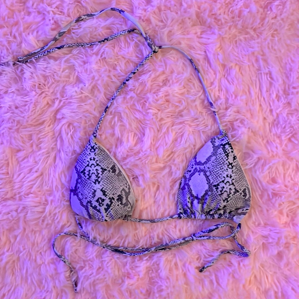 White snake skin colored bikini top.